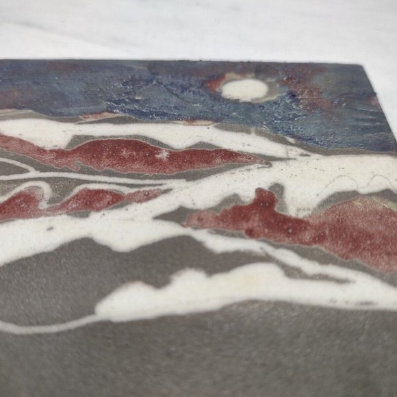 Handcrafted Art Pottery Clay Polar Bear Cubs Tile 6x6 Textured Manitoba Museum - Picture 8 of 8